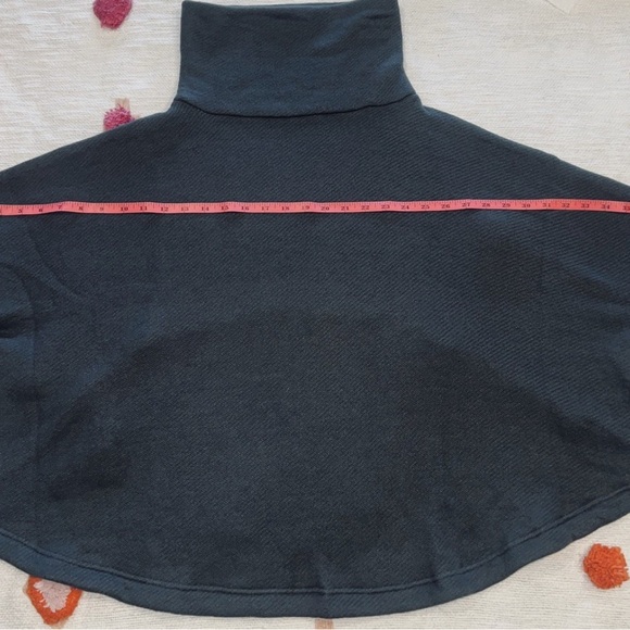 Free people Women's Gray Turtleneck Sweater skirt set - Picture 8 of 15